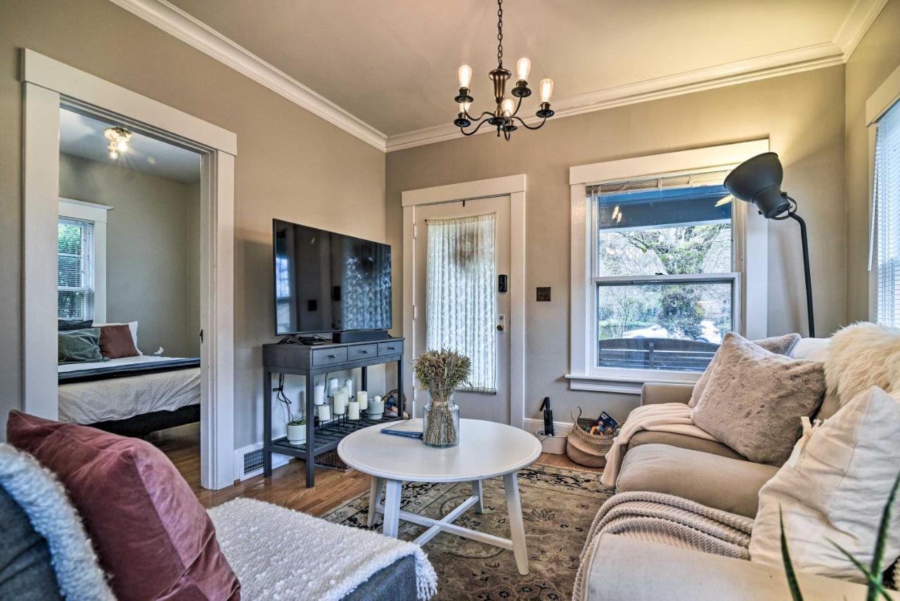 Vintage Sellwood Bungalow - Kayaks Provided! *