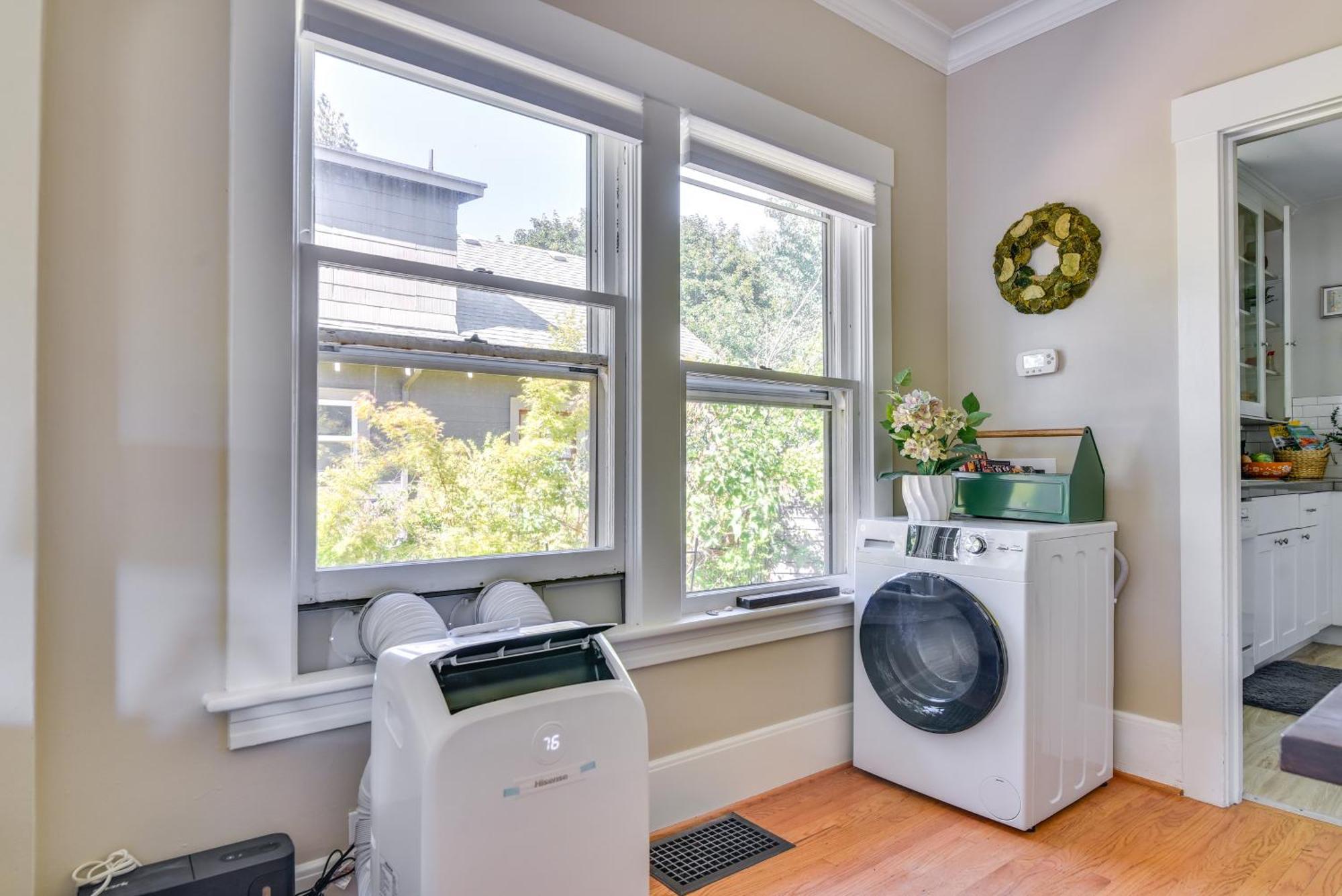Holiday home Vintage Sellwood Bungalow - Kayaks Provided!