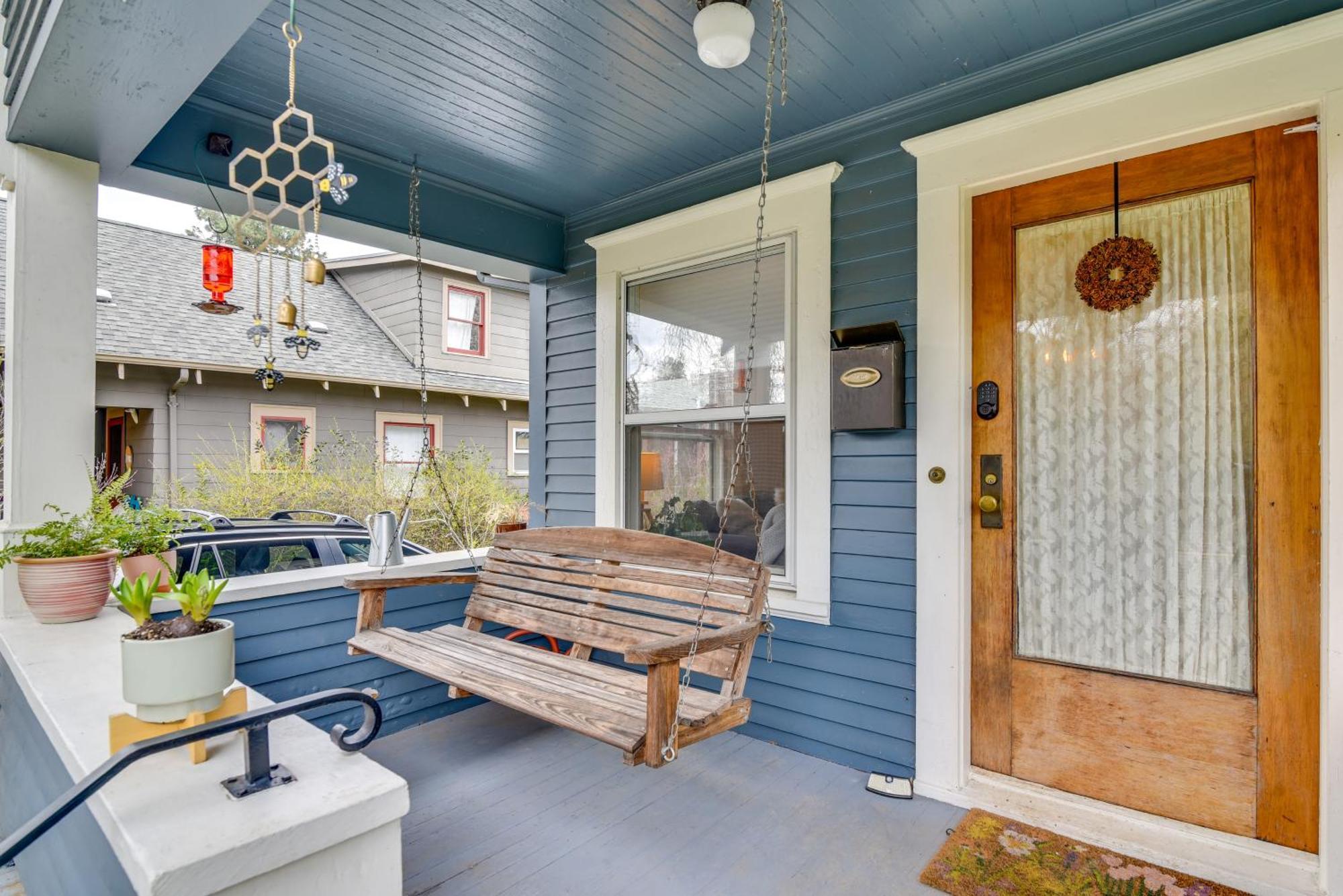 Vintage Sellwood Bungalow - Kayaks Provided! Holiday home Portland