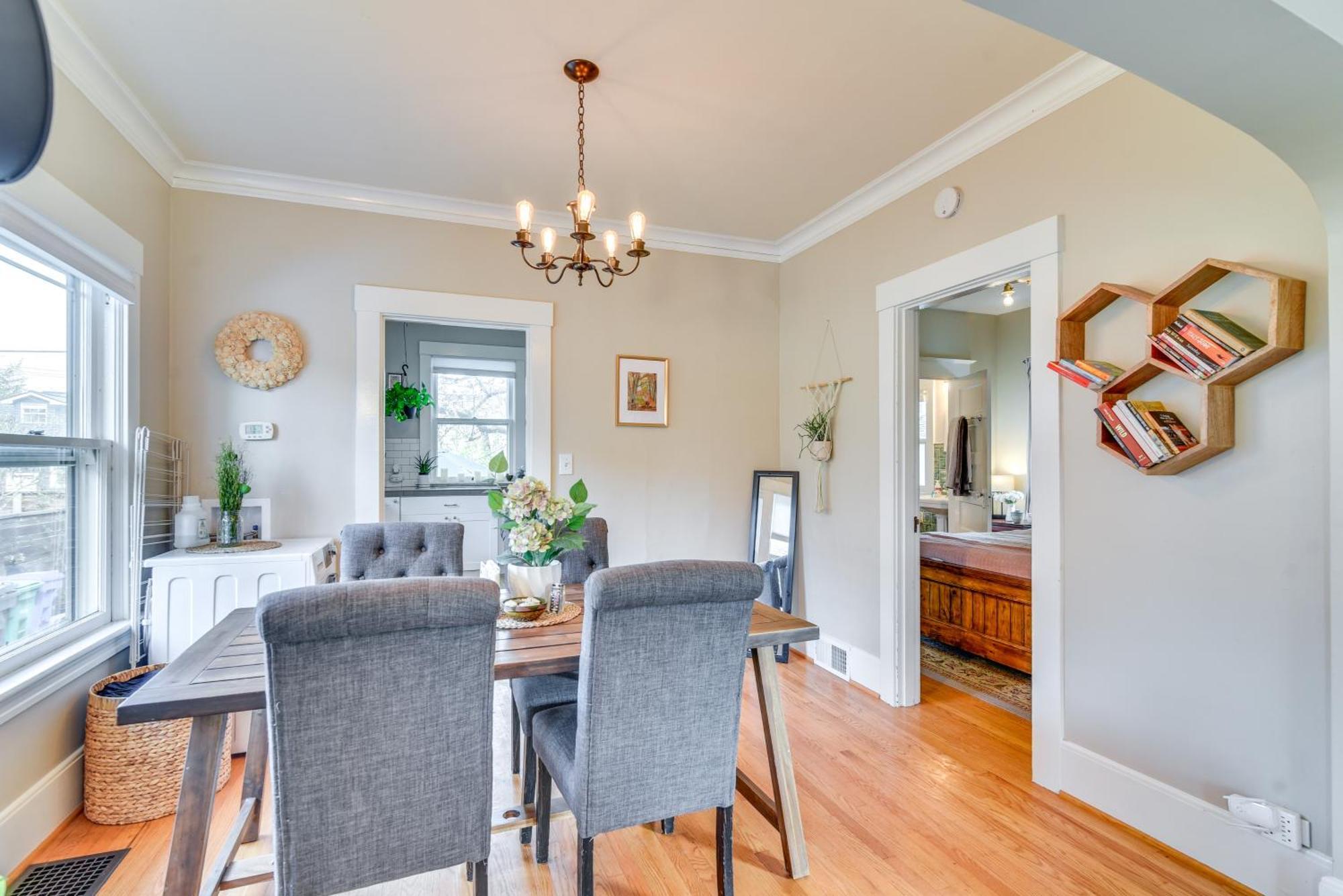 Vintage Sellwood Bungalow - Kayaks Provided! Holiday home Portland