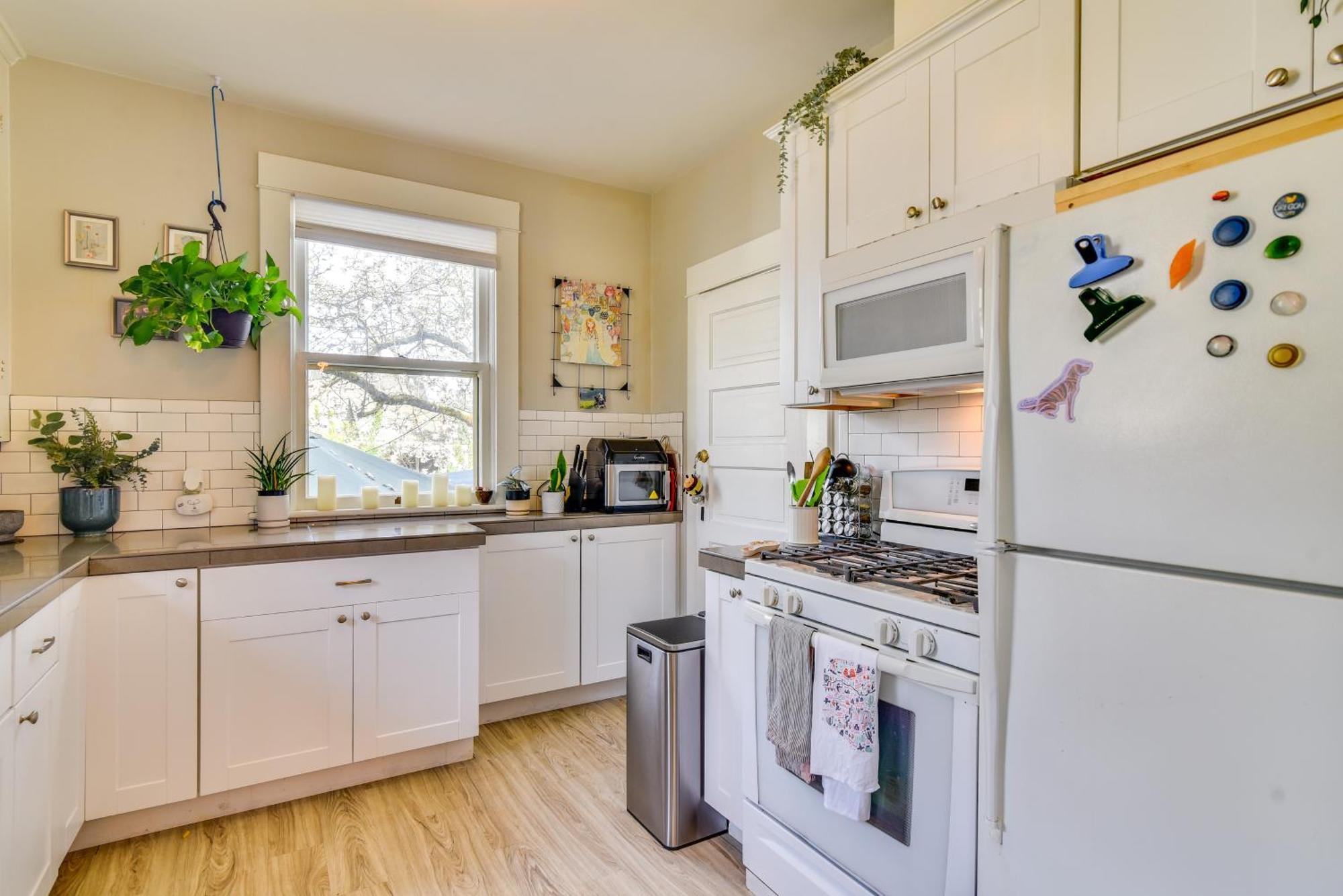 Vintage Sellwood Bungalow - Kayaks Provided! Portland